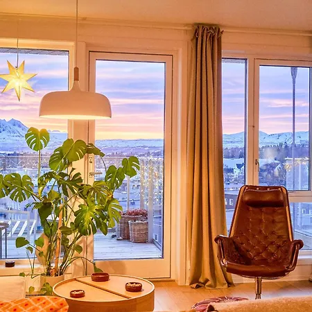 Arctic Sky Loft I Sea View I *