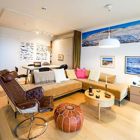 Arctic Sky Loft I Sea View I * ترومسو